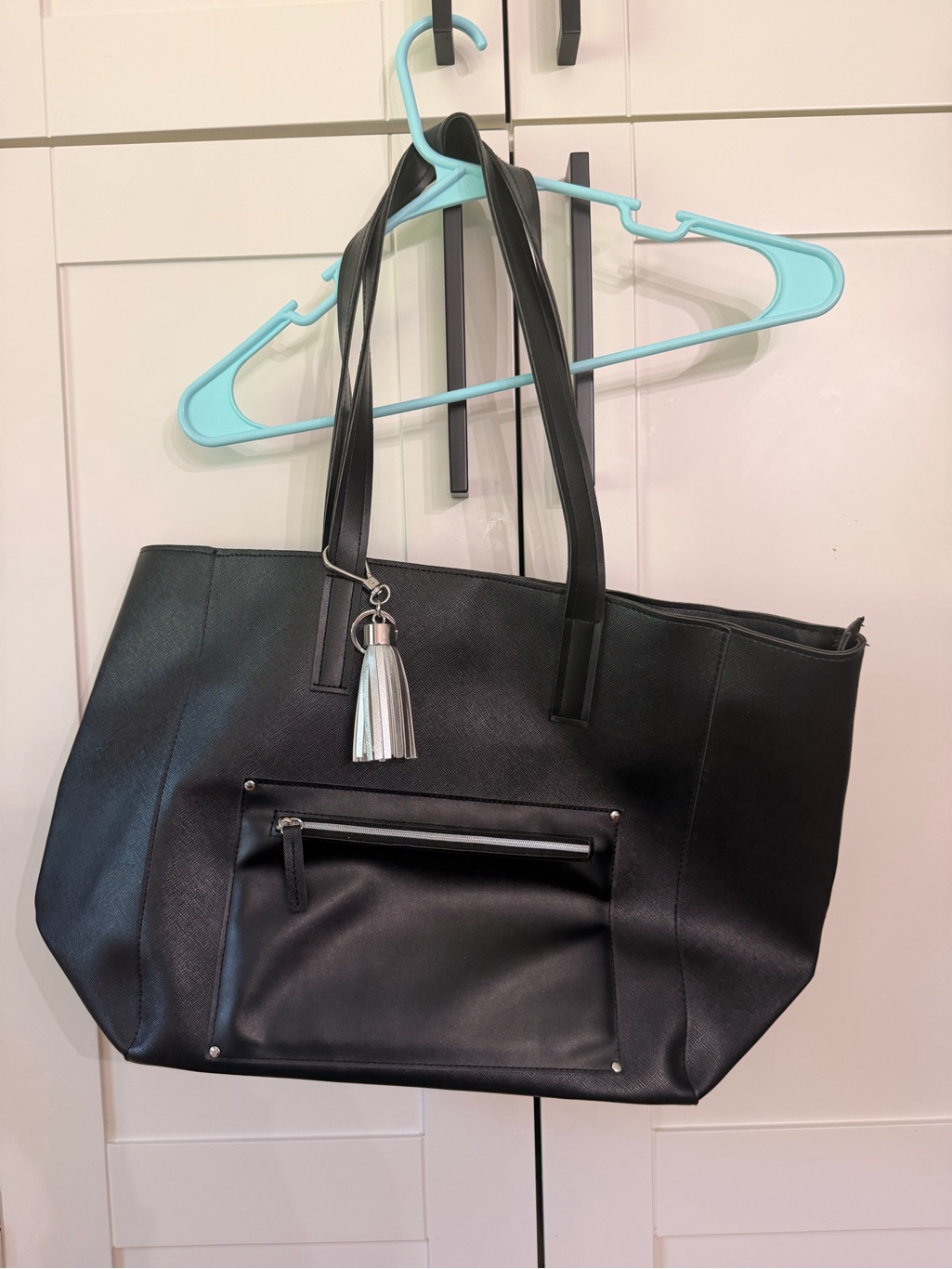 Classic Black Tote Bag With Tassel Accent